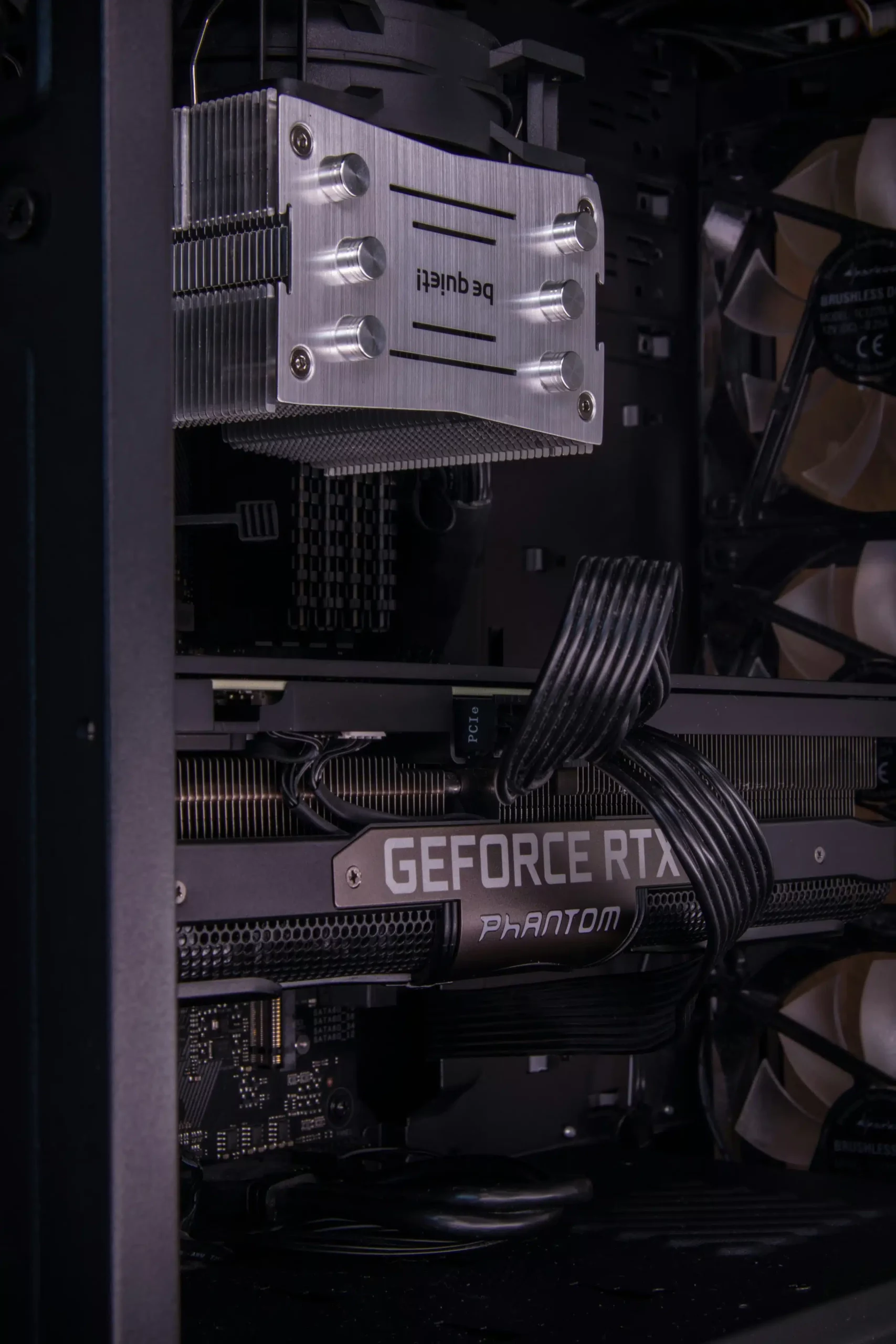 Technical support and computer repair work: a PC’s internal hardware being addressed, illustrating professional repair services in Marbella